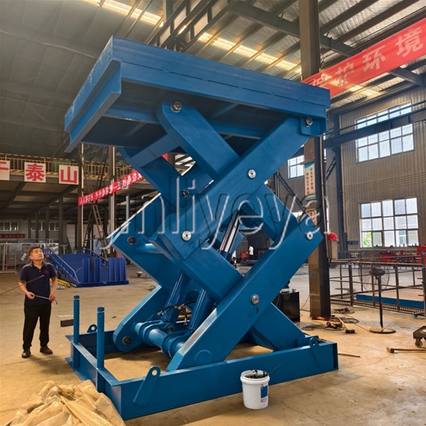 青岛固定升降机