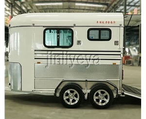 青岛两马位运马车